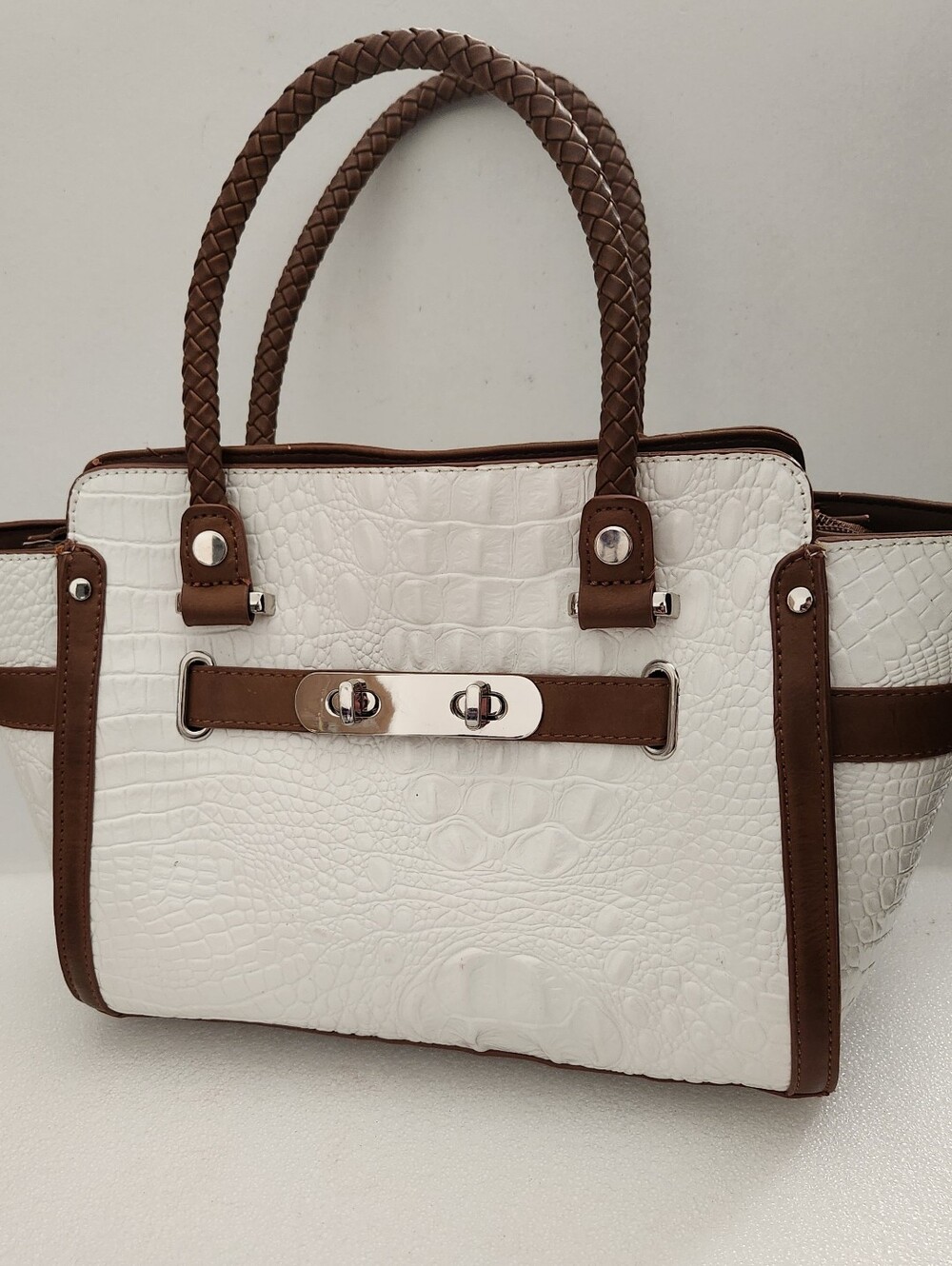 M.C SHOULER BAG WOMEN'S COLOR WHITE-BROWN